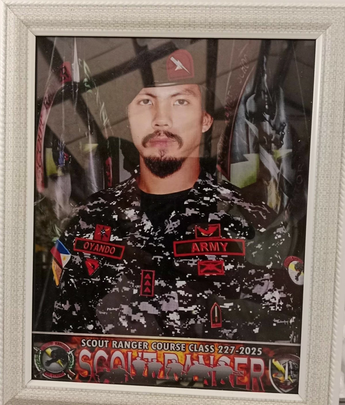 OYANDO (Friends of Darwin Estanero FB)