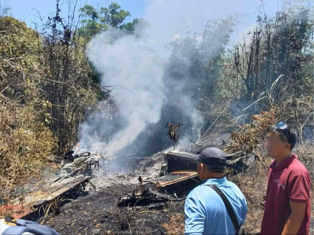 The plane crash scene in Coron, Palawan on April 2 (Photo from the PNP Aviation Security Group) 