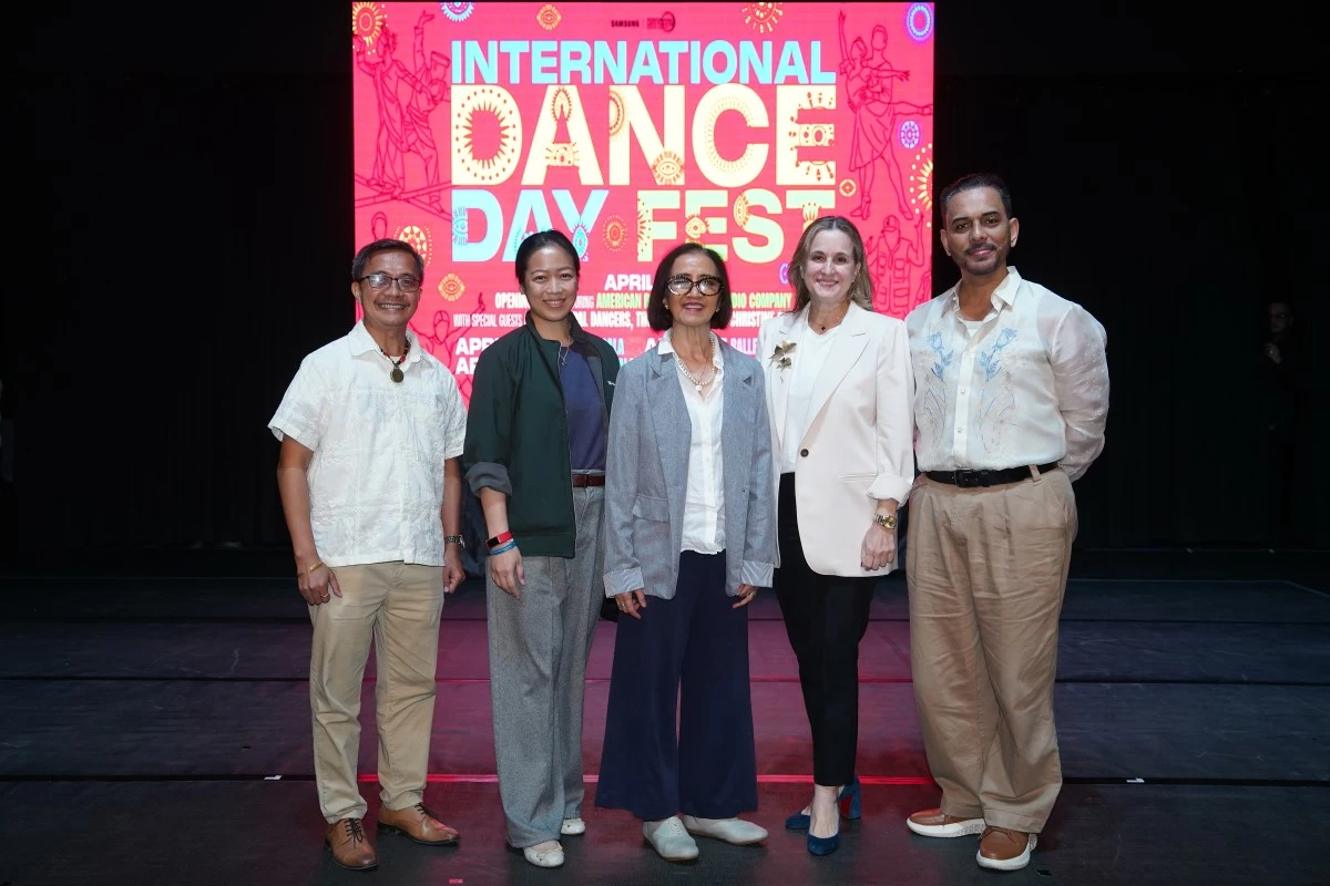CCP Arts and Education Department and Philippine Folk Dance Society chief culture and arts officer Ronnie Mirabuena, Ayala Land Project Development manager for Makati Misha Quimpo, dance artist, choreographer, and founder of Myra Beltran’s Dance ForumMyra Beltran, Steps Dance Studio founder and director Sofia Zobel Elizalde, and Samsung Performing Arts Theater managing director and Circuit Makati Arts and Culture manager Chris Mohnani (Photo courtesy of the Ayala Foundation)