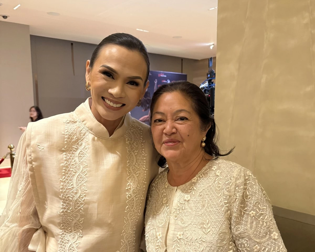 Issa Litton and First Lady Liza Araneta-Marcos.