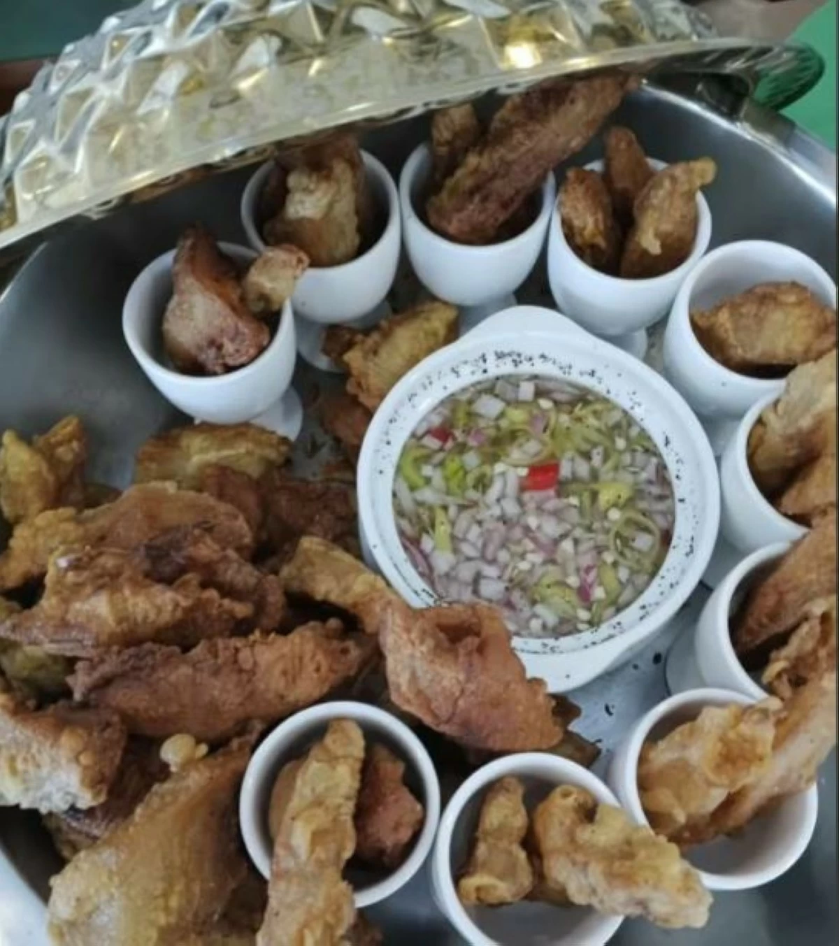 Crackling pica-pica dish  (Photos from Jennifer Sison/Facebook)