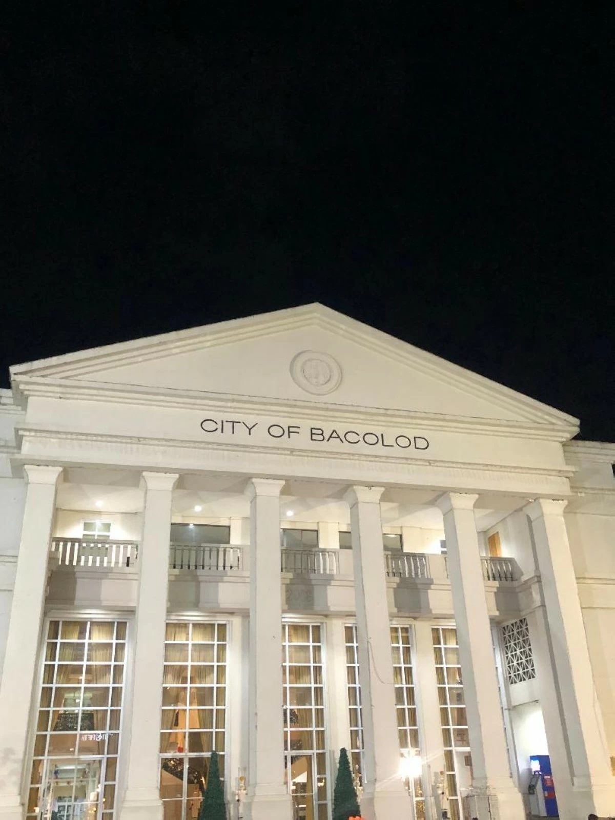 BACOLOD City assisted in the repatriation of 16 overseas Filipino workers (OFWs) from the Middle East. (Glazyl Masculino)