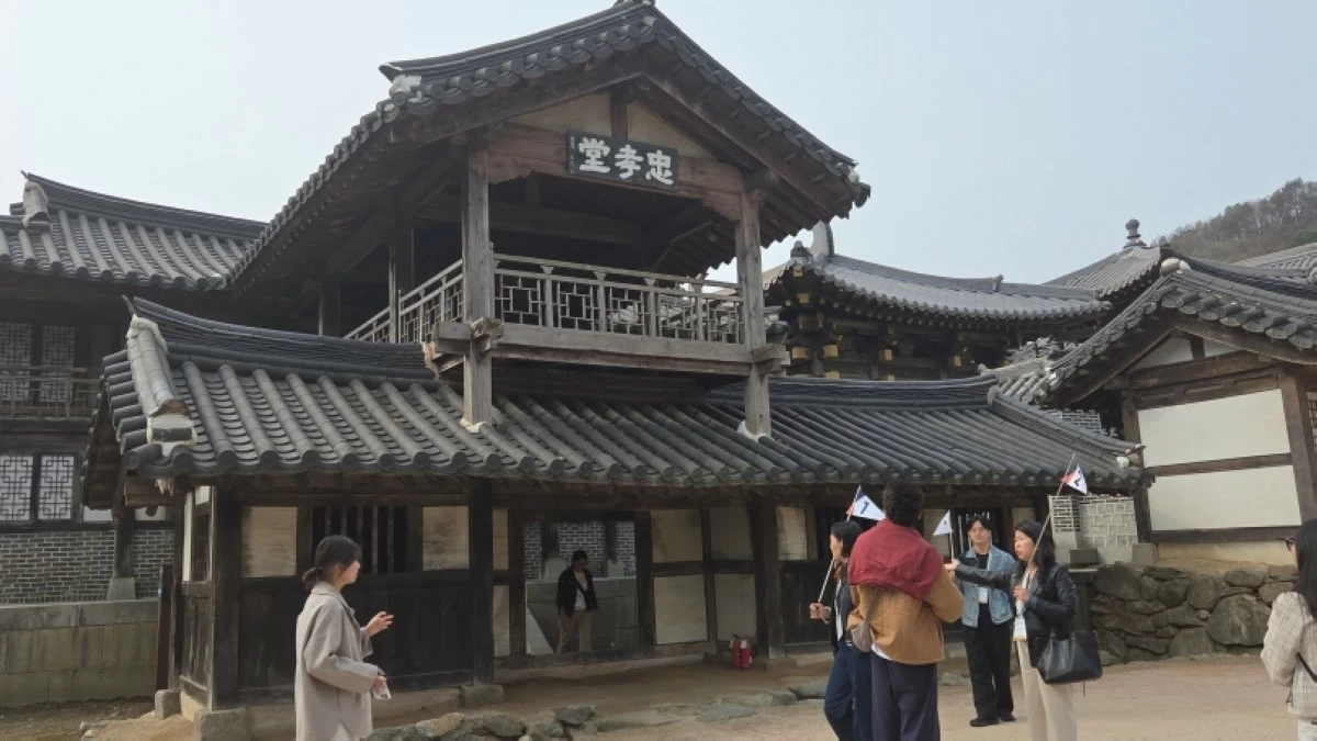 Dae Jang Geum Park in Yongin, South Korea (Jonathan Hicap) 