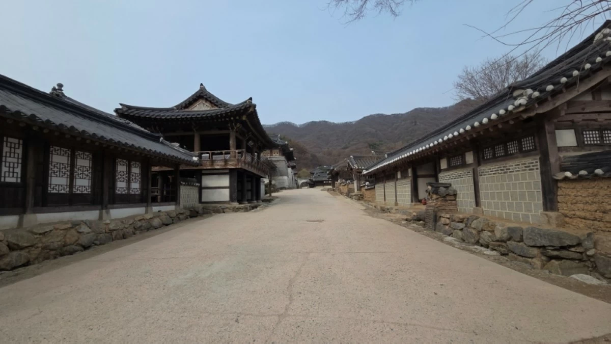 Dae Jang Geum Park in Yongin, South Korea (Jonathan Hicap)