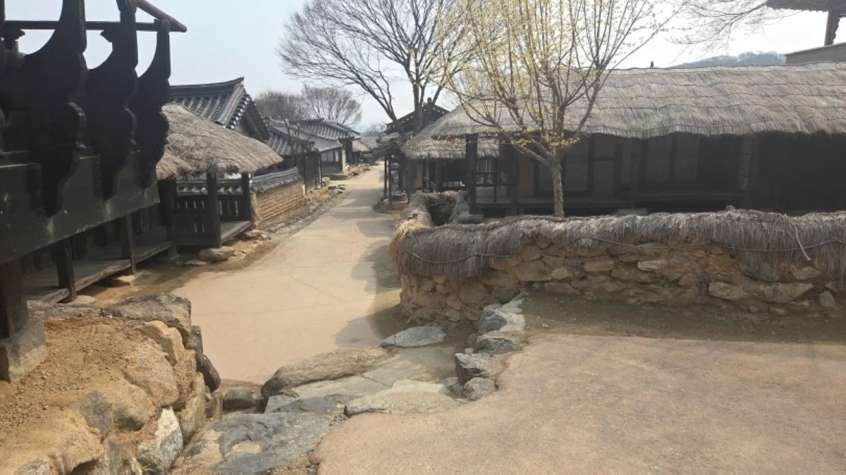 Dae Jang Geum Park in Yongin, South Korea (Jonathan Hicap)