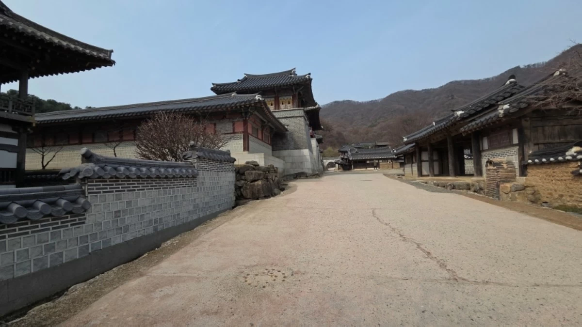 Dae Jang Geum Park in Yongin, South Korea (Jonathan Hicap)