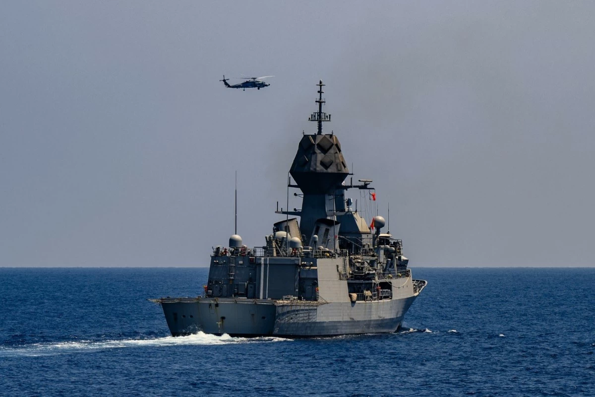 An MH-60R Seahawk conducts a photo exercise, capturing coordinated fleet movements, during the Multilateral Maritime Cooperative Activity (MMCA). (Photo: Armed Forces of the Philippines)