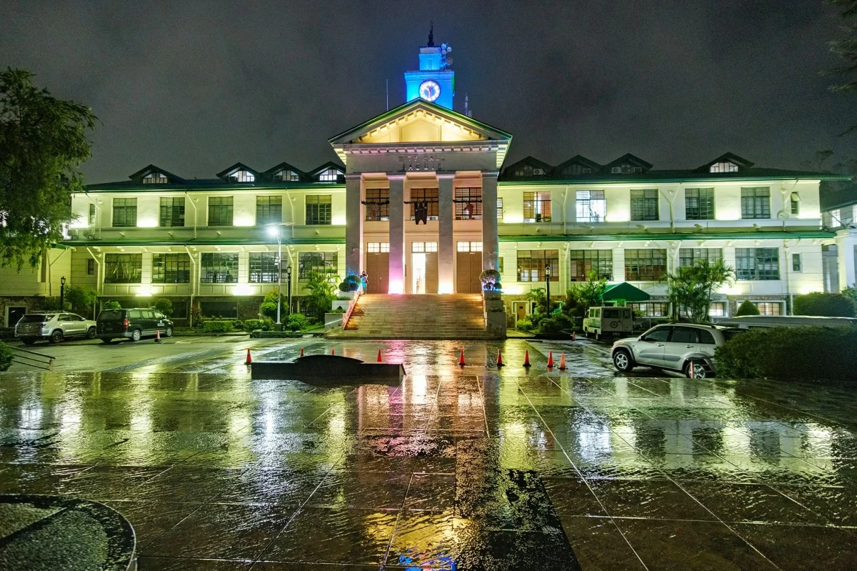 BAGUIO City Hall at night. (Neil Clark Ongchangco/Baguio City PIO FB)