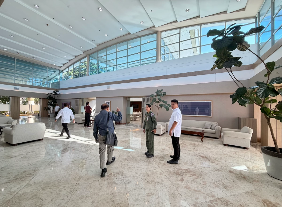 The renovated Maharlika Hangar at Villamor Airbase now serves as the official terminal for the First Family. Once a basic structure, the facility has been transformed into a fully equipped boutique hub with its own lounges and security screening, designed to handle presidential travel without disrupting commercial flights at NAIA.
