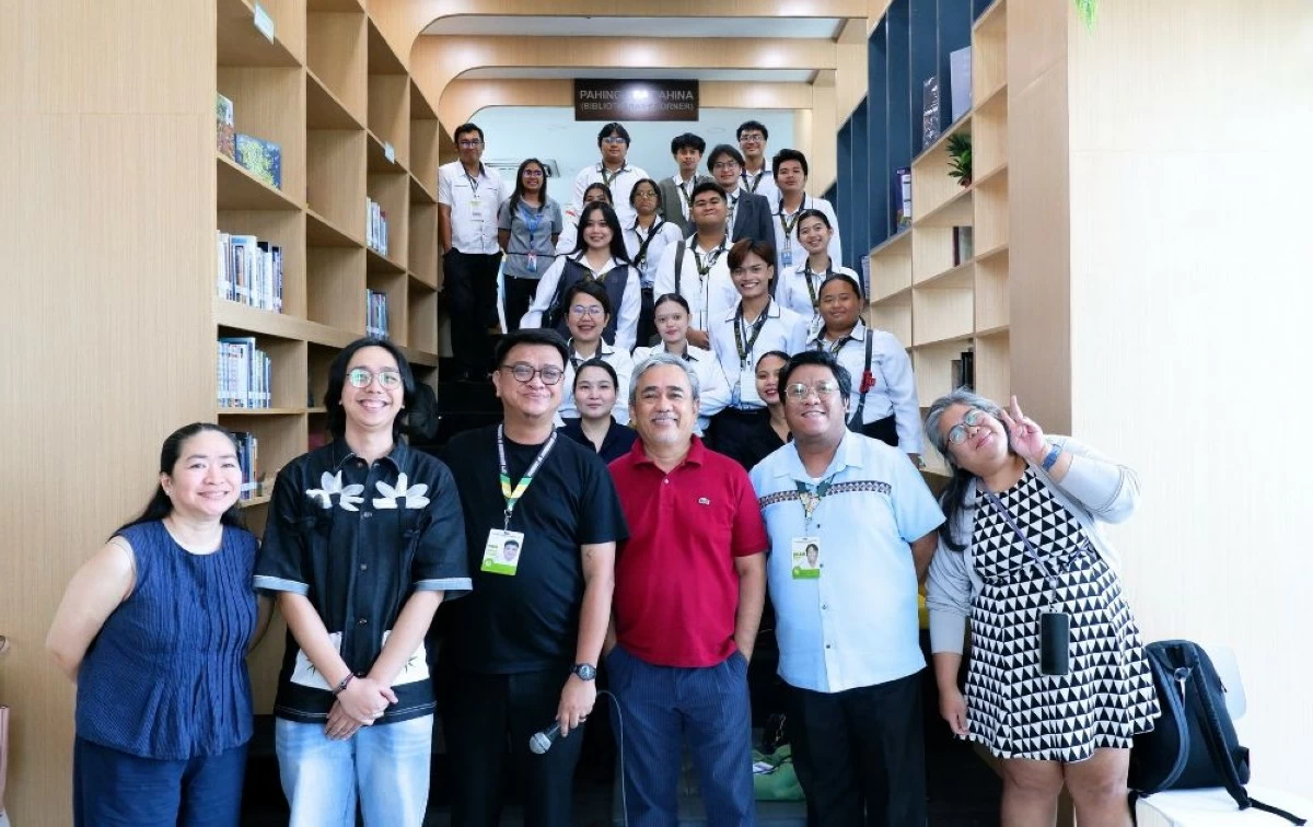 Food writer Guillermo “Ige” Ramos speaks at Tagpuan: Filipino Food Month Forum at the Carmona Public Library on April 14 (Carla Bauto Deña/MANILA BULLETIN)