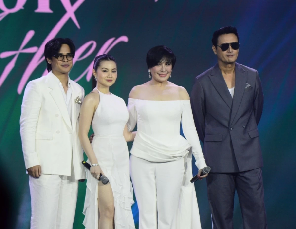 The cast of 
