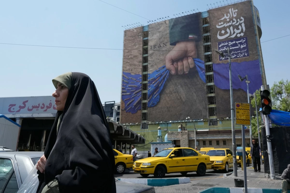 A 10-day ceasefire agreed on by Israel and Lebanon goes into effect