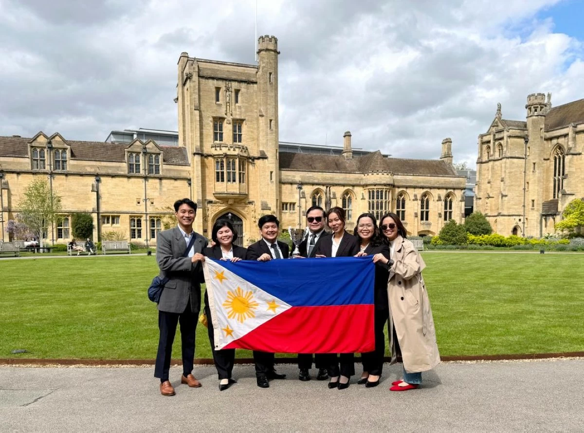 University of San Agustin tops Oxford moot court tilt