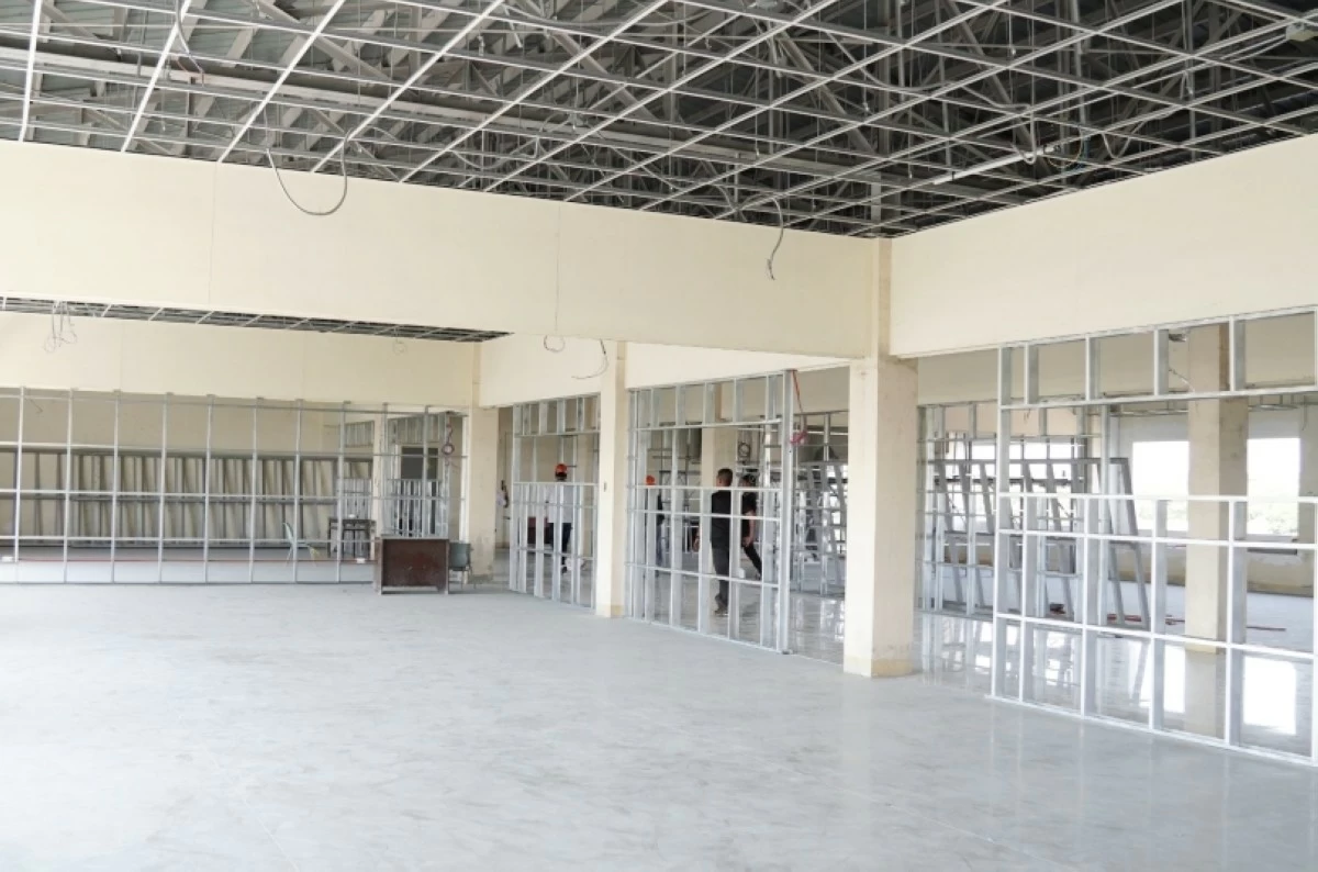 The renovations being done at the Pamantasan ng Lungsod ng Muntinlupa (Photo from Mayor Biazon's Facebook account)
