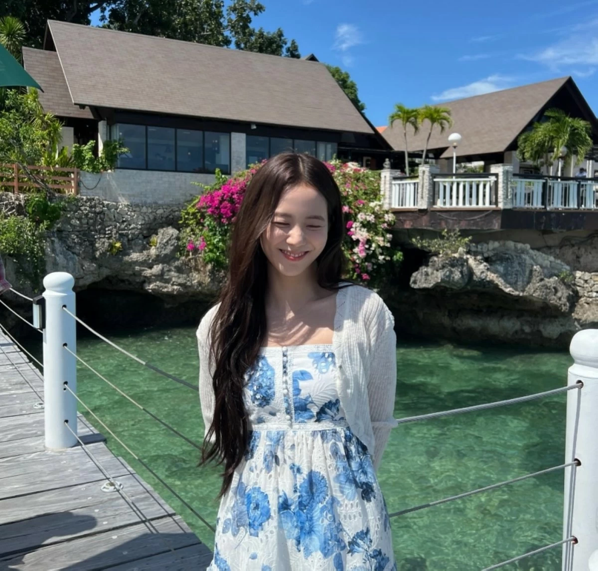BLACKPINK's Jisoo in the Philippines (Instagram) 