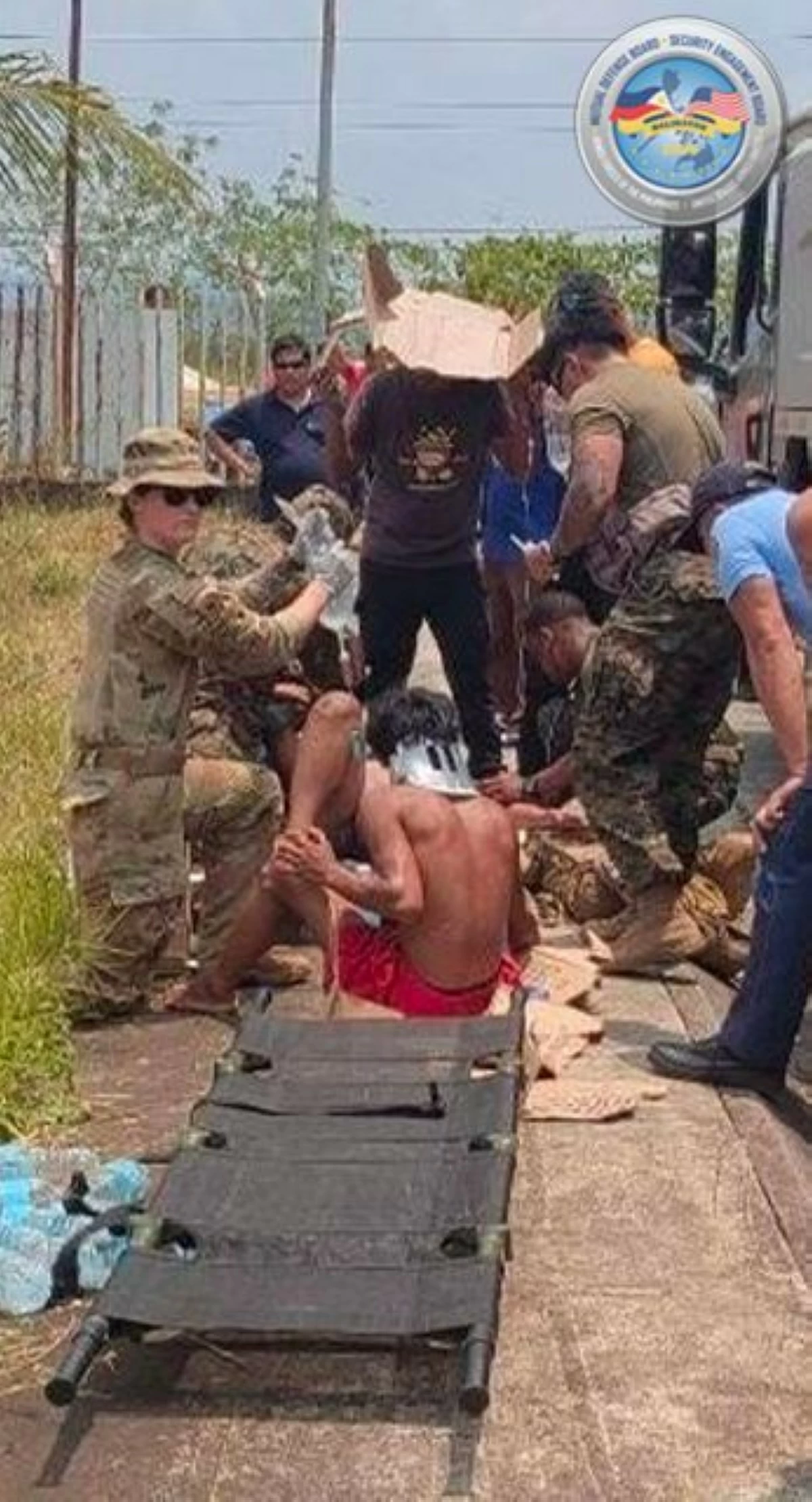 U.S Marine Corps (USMC) personnel provide immediate first aid and initiate rescue efforts for victims of a vehicular accident on April 20, 2026 near Lal-lo Airport in Cagayan. (Photo: Armed Forces of the Philippines)