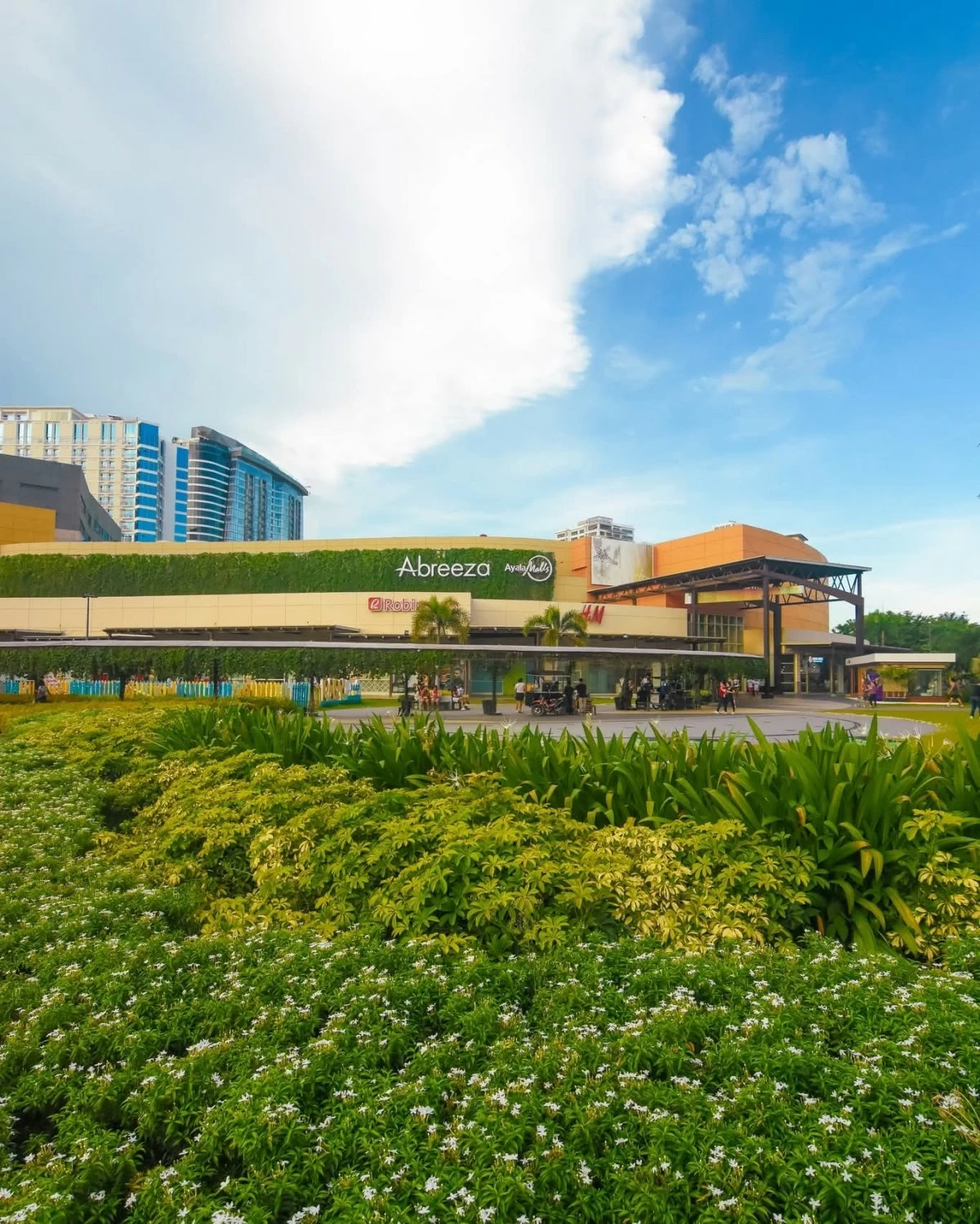 Ayala Malls Abreeza (Photo: Ayala Malls Abreeza/Facebook)