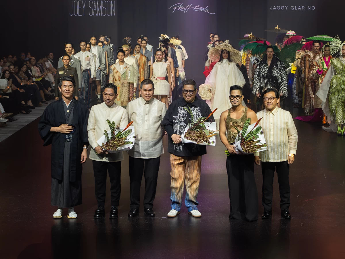 Japanese Ambassador to the Philippines Endo Kazuya, Joey Samson, Suyen Corporation chairman and CEO Ben Chan, Rhett Eala, Jaggy Glarino (Photo: Bench)