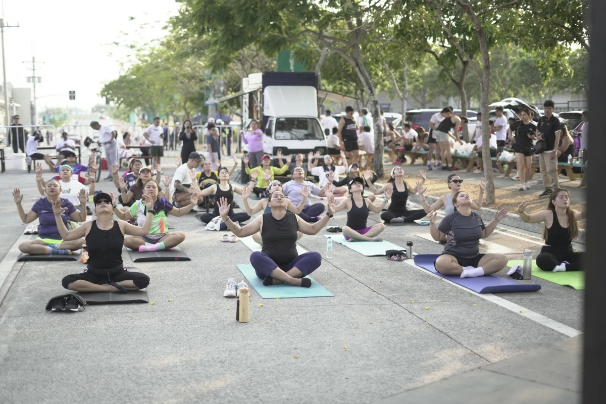 Aside from walking and running, Vermosa roads are open for other fitness activities.(Photo: Ayala Land)