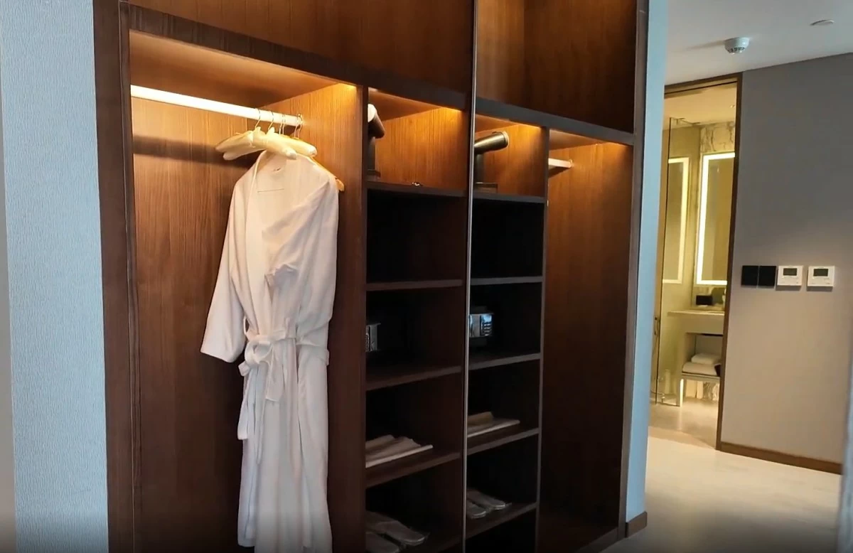 FEELING FRESH Rooms are spacious and have ample space for guests to feel right at home