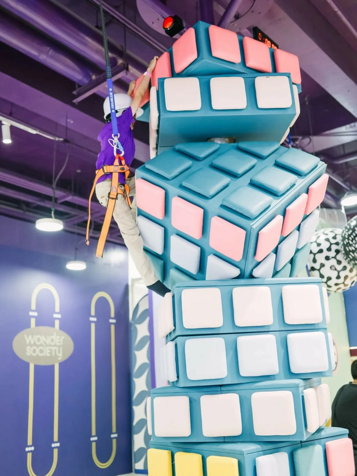 Rubik’s cube climbing wall (Photos: Nice Print and Everyday Sunday Studios)