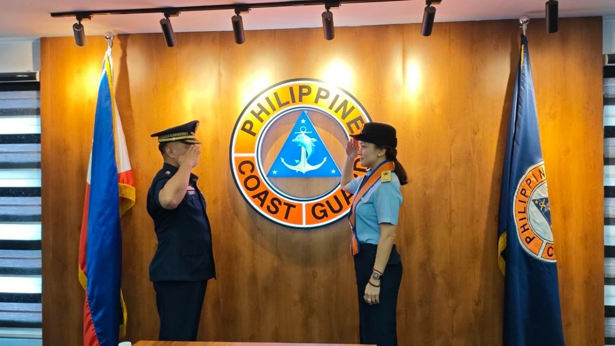 Vice Mayor Chi Atienza takes her oath as Auxiliary Commodore of the Philippine Coast Guard Auxiliary, strengthening Manila’s partnership with maritime authorities to boost coastal security and disaster response.