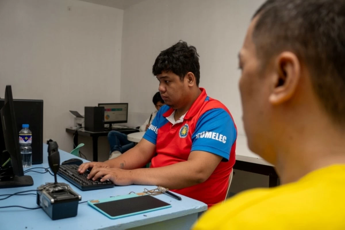 Voter registration for persons deprived of liberty conducted by the Comelec-Taguig office (Photo from Comelec-Taguig office on Facebook)