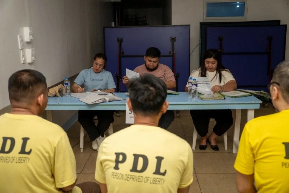 Voter registration for persons deprived of liberty conducted by the Comelec-Taguig office (Photo from Comelec-Taguig office on Facebook)