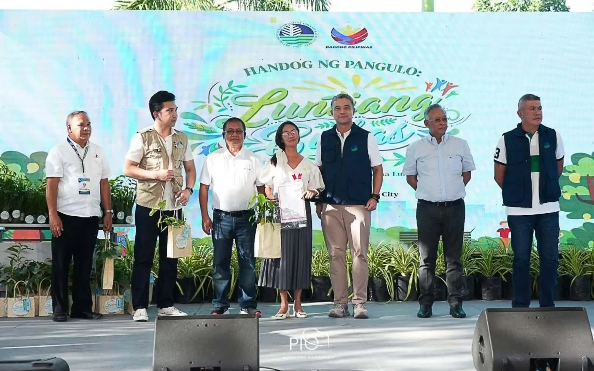 DENR, DHSUD launch climate-resilient housing program in Iloilo City