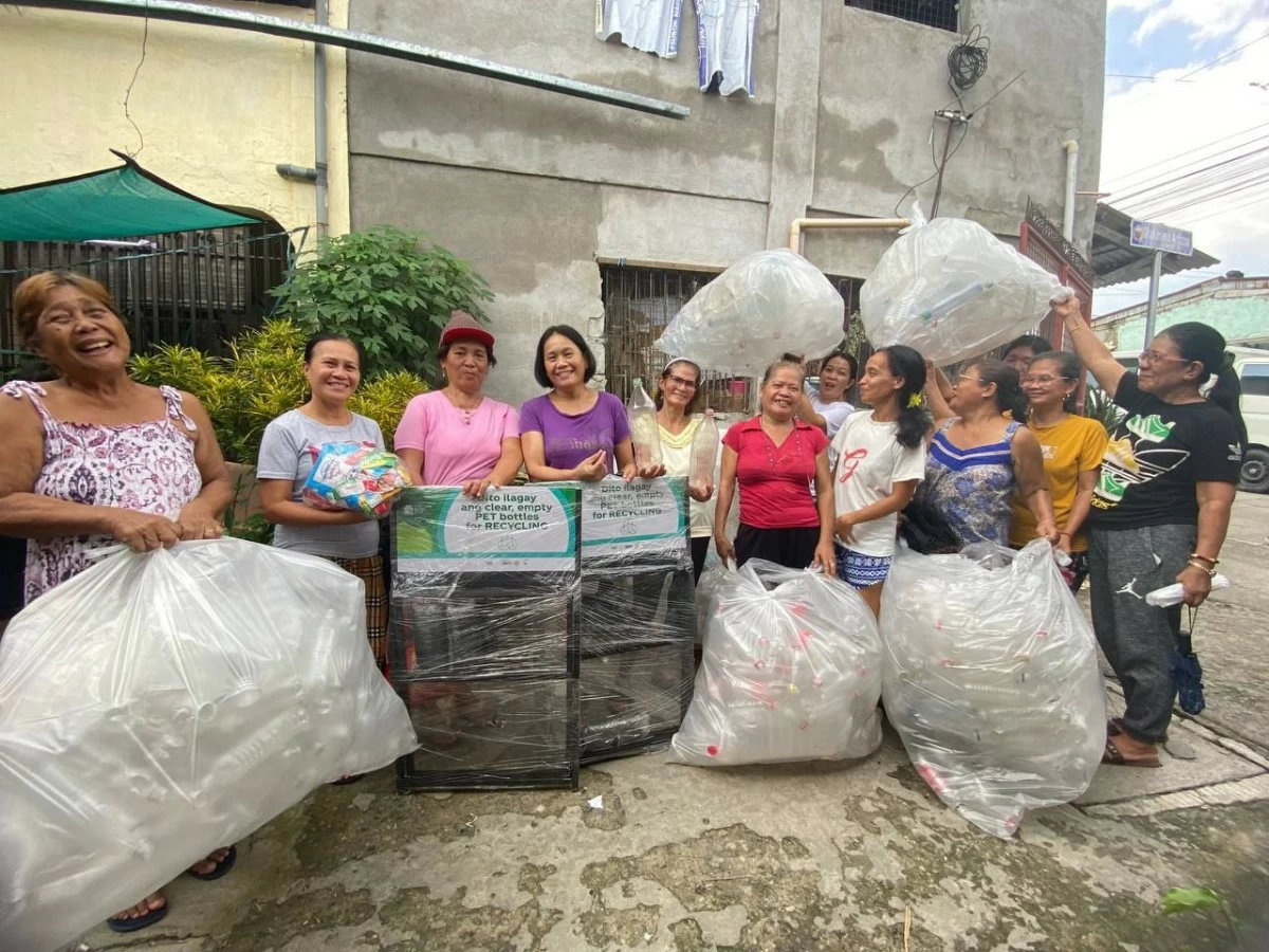 In 2025, Coca-Cola Philippines integrated the Tindahan Extra Mile (TEM) program with ‘Tapon to Ipon’ to expand reach and participation across retail-based collection points. 