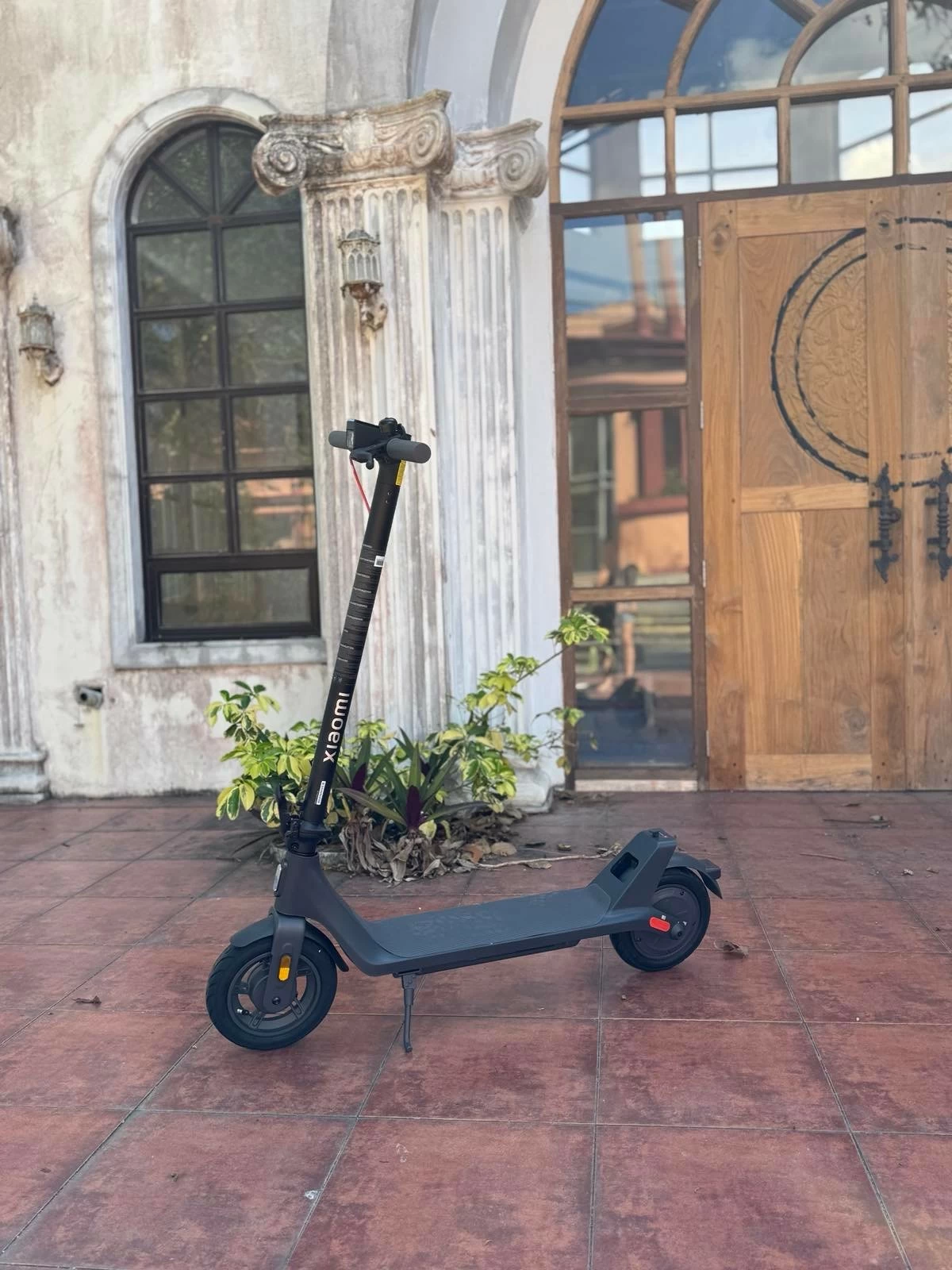 Instead of driving to the clubhouse for my daily skate Pilates routine, I take the scooter. 
