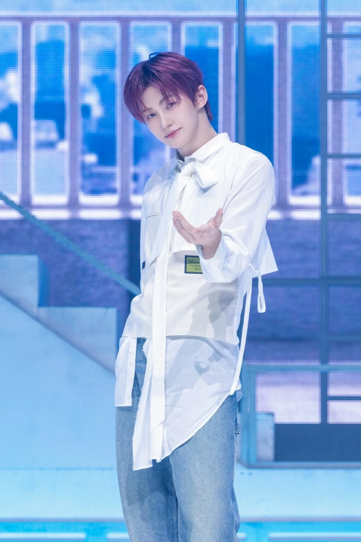 TWS' Jihoon (Pledis Entertainment) 