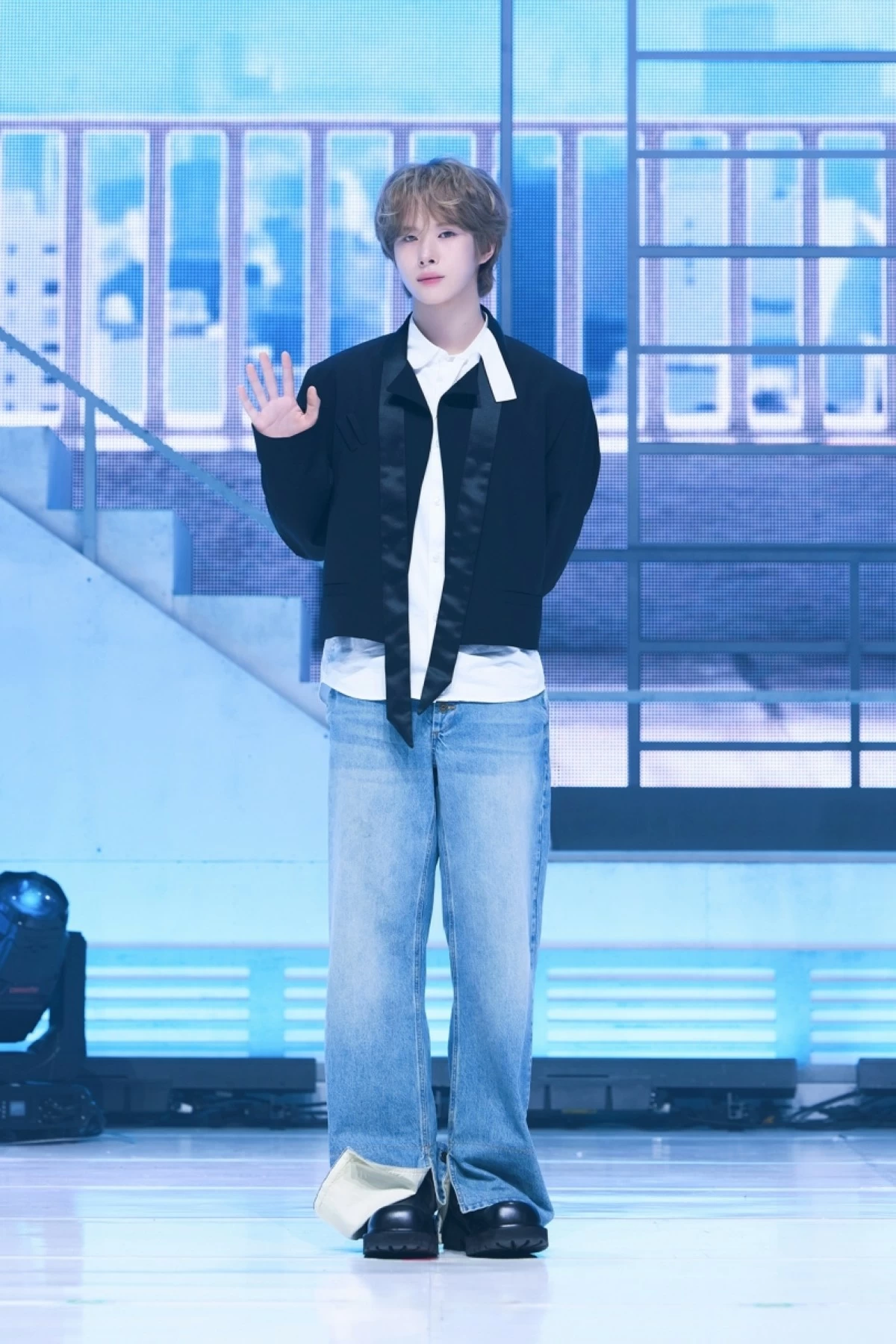 TWS' Kyungmin (Pledis Entertainment) 