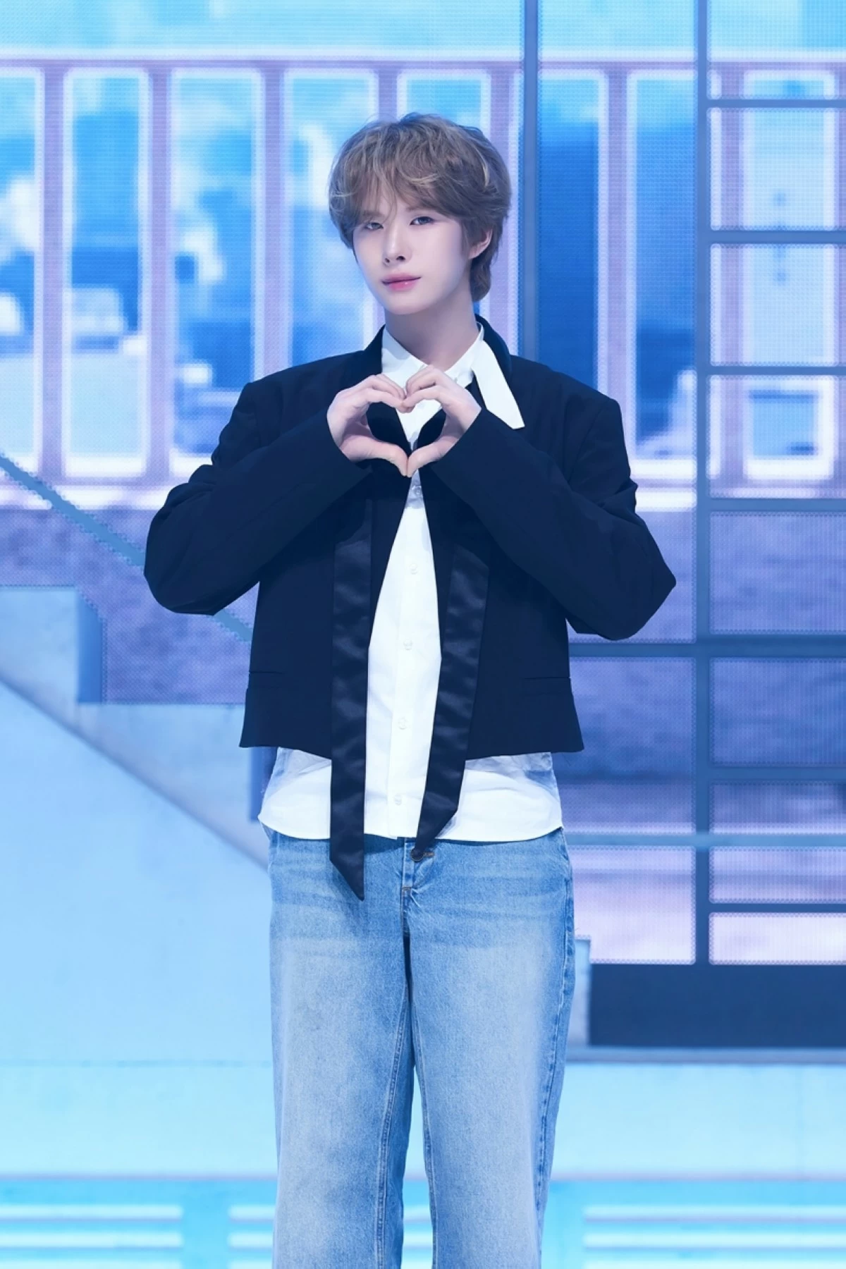 TWS' Kyungmin (Pledis Entertainment) 