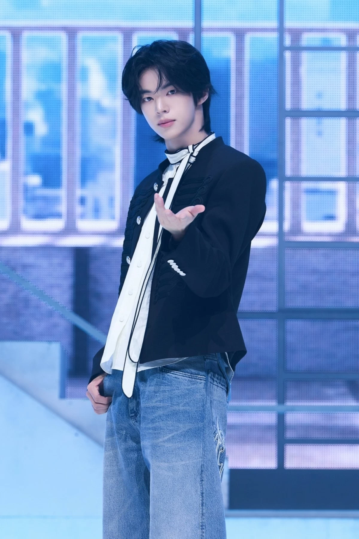 TWS' Dohoon (Pledis Entertainment) 