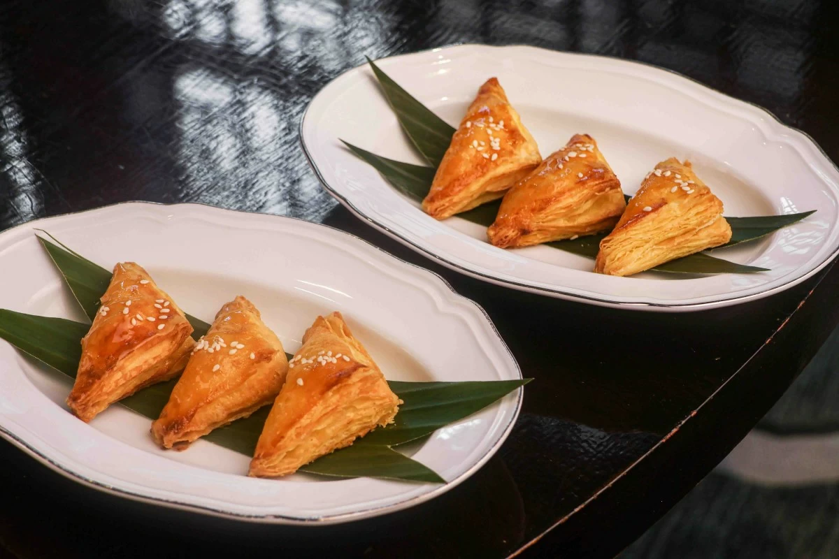 TROPIC TREAT House papaya pastry with coconut and milk offers a light, creamy finish, balancing fruit sweetness with delicate richness (Photo: Grand Hyatt Manila)