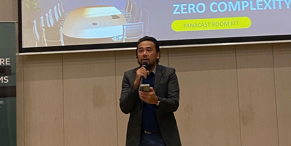 Country Head of Enterprise, Jabra PH, Larsen Sandoval, talks about the Jabra Evolve3 series and the PanaCast Room Kit.