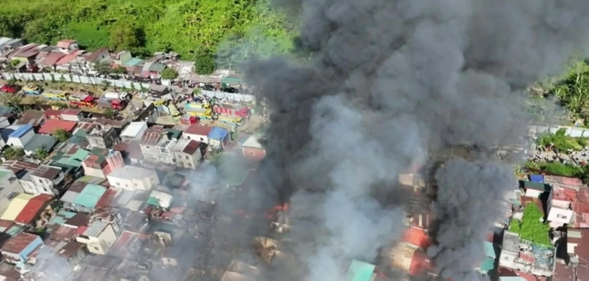 The fire in Sucat, Muntinlupa on April 29 (Photo from the Muntinlupa City Department of Disaster Resilience and Management)