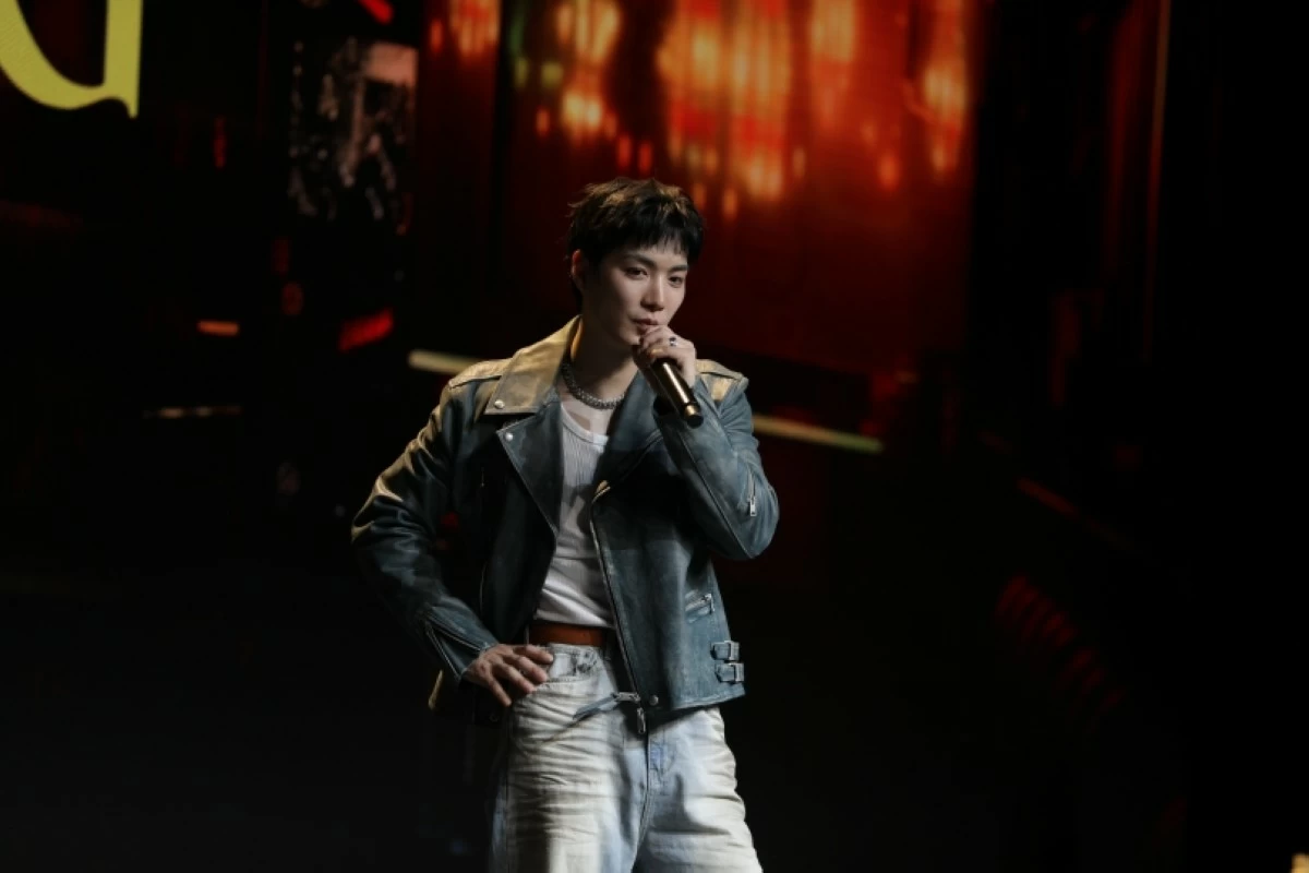Kim Jonghyeon at his fan meeting in Seoul (Evermore Entertainment)