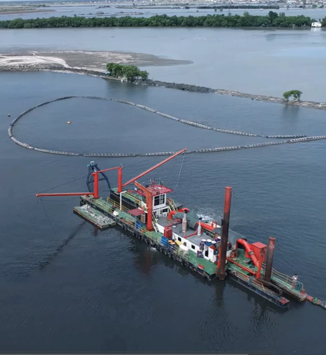 Maintenance dredging operations under its SMC's Better Rivers PH initiative in the Meycauayan River in Bulacan, the Tullahan River, and San Juan River. (Photos from SMC Media Affairs Office)