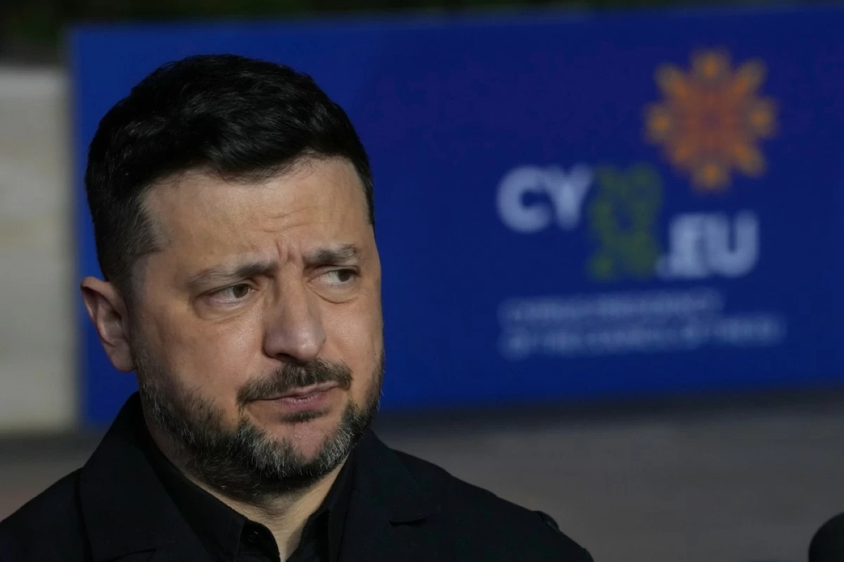 Ukraine's President Volodymyr Zelenskyy makes statements as he arrives for the EU Summit in Ayia Napa, Cyprus, Thursday, April 23, 2026. (AP Photo/Petros Karadjias)