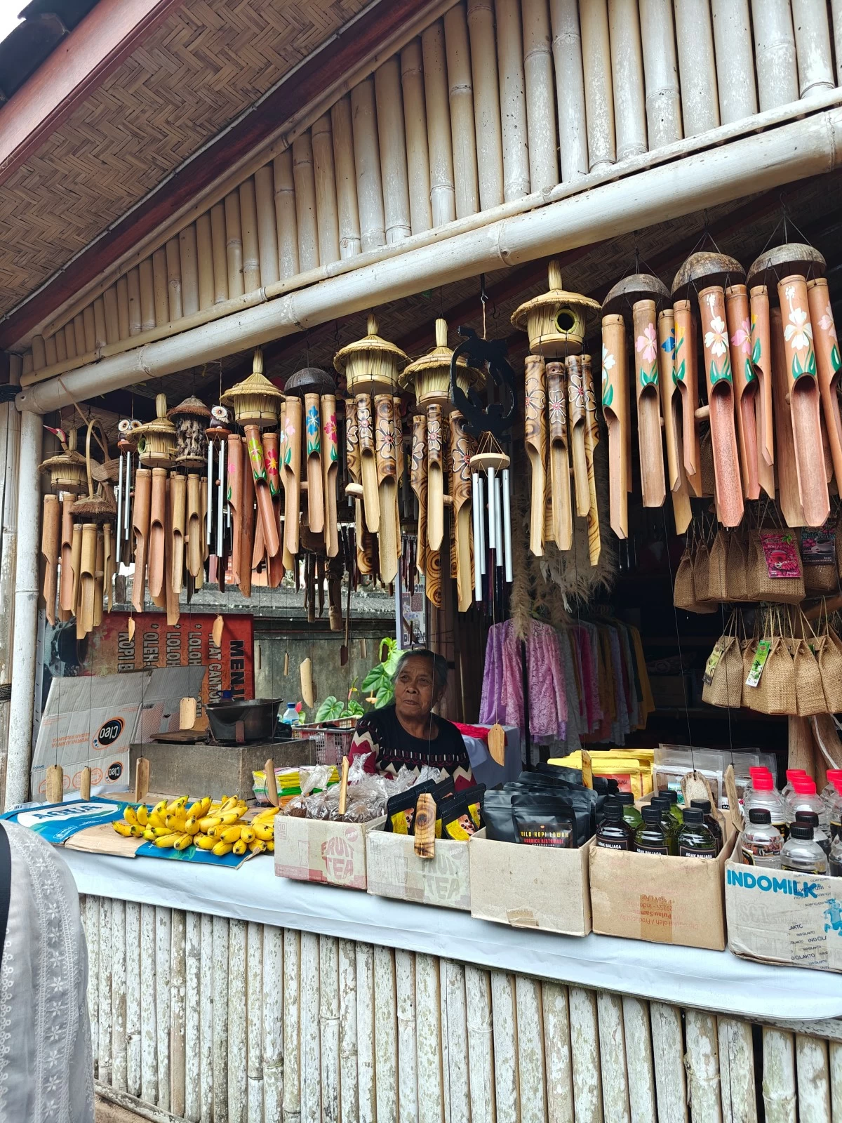 Locals at Penglipuran Village put their crafts on display (Photo: John Legaspi/Manila Bulletin)