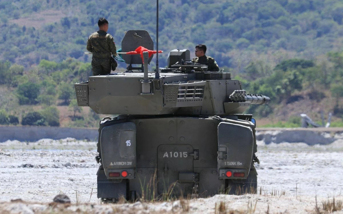 Armor Division training participants maneuver the Sabra light tank during the first-ever Philippine Army (PA)-Japan Ground Self Defense Force (JGSDF) Exercise Salaknib combined live fire exercise at Colonel Ernesto Rabina Air Base (CERAB) in Capas, Tarlac held from May 1 to 2, 2026. (Photo: PA)