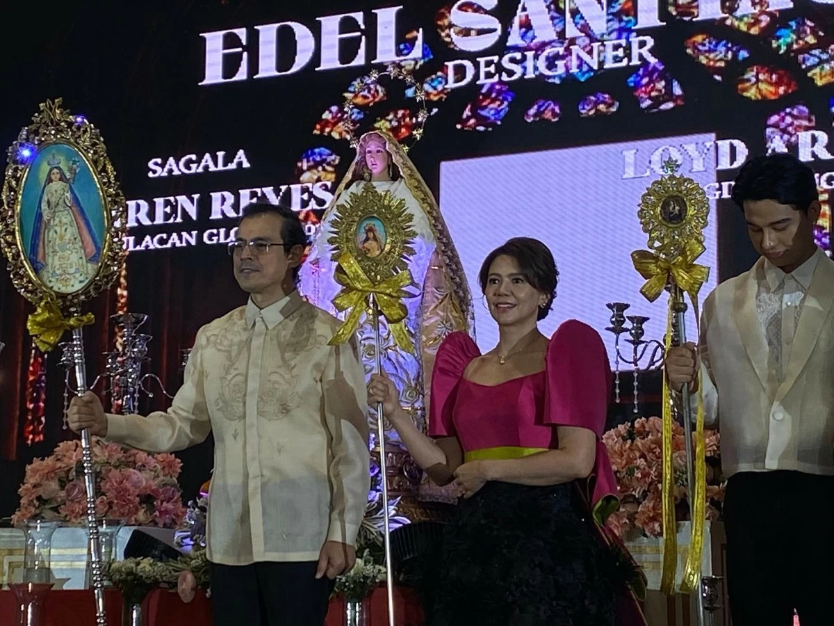 Manila Mayor Francisco “Isko Moreno” Domagoso and his wife, Dynee Domagoso, serve as Hermano Mayor and Hermana Mayor, together with Hermano de Honor, The Manila Hotel President Joey Lina, and Hermana de Honor Lory Lina. They graced Manila City’s “Flores de Mayo,” themed “Dalisay at Halimuyak.” The event revives a cherished celebration where faith, tradition, and fashion meet, beginning at The Manila Hotel and proceeding to the Quirino Grandstand.