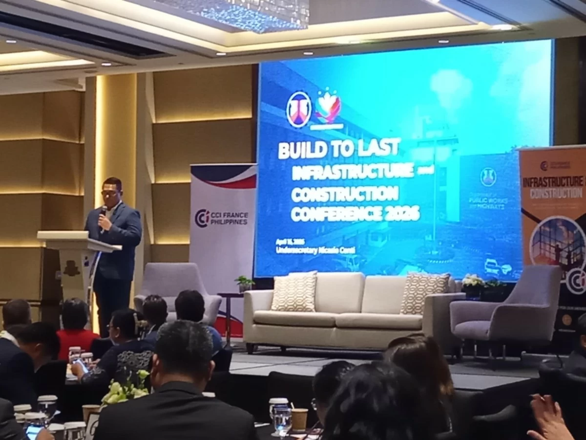 DPWH Undersecretary Nicasio A. Conti delivers his presentation during the 'Built to Last' conference. (Taken by Sean Fernando)