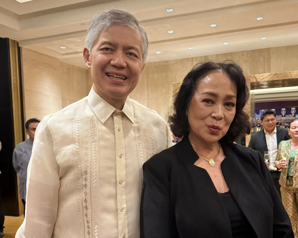 Mike de Jesus and Gloria Diaz (Photo: Philip Cu-unjieng/Manila Bulletin)