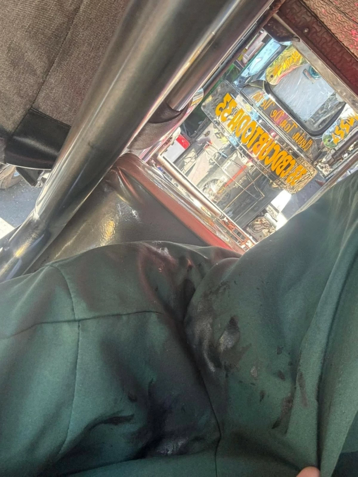 A jacket stained with sauce (Photo from Nics Patilla-Malonzo on Facebook)