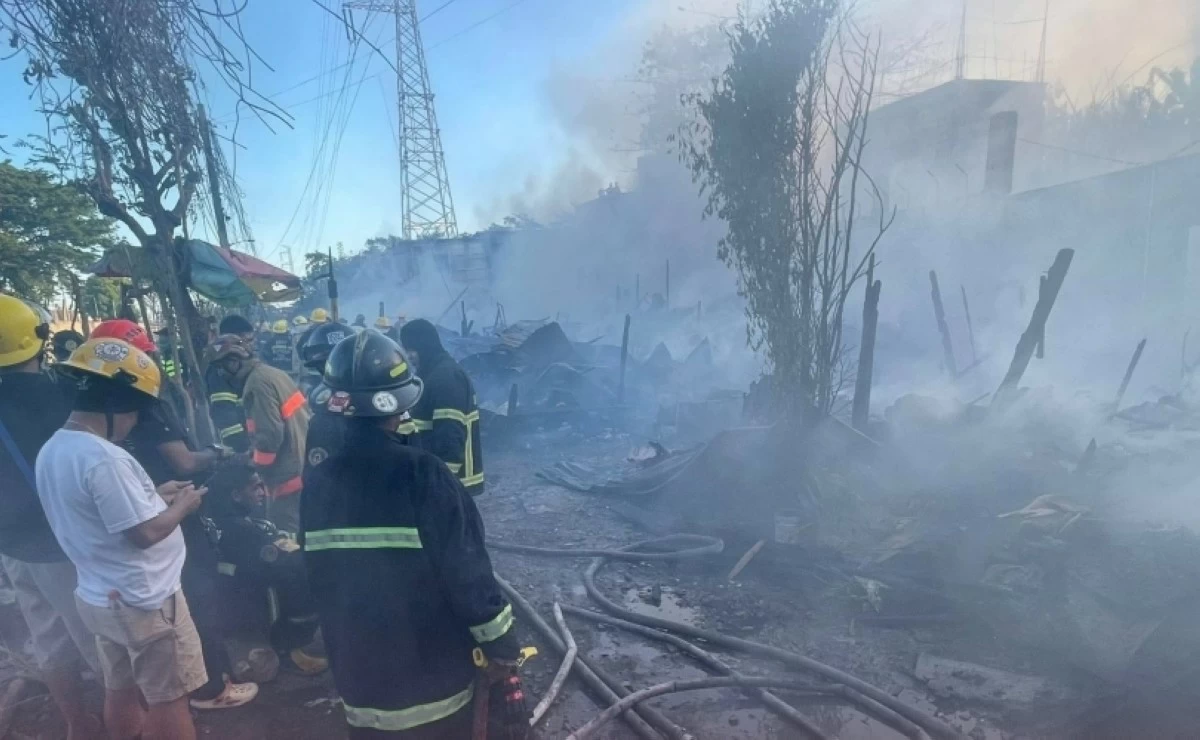 The fire in Barangay New Lower Bicutan, Taguig on May 6 (Photo from the Barangay Disaster Risk Reduction Management Committee, Barangay New Lower Bicutan)
