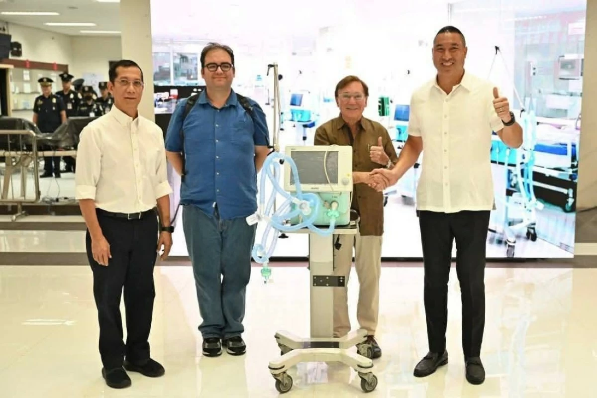Photos from Mayor Francis Zamora/Facebook