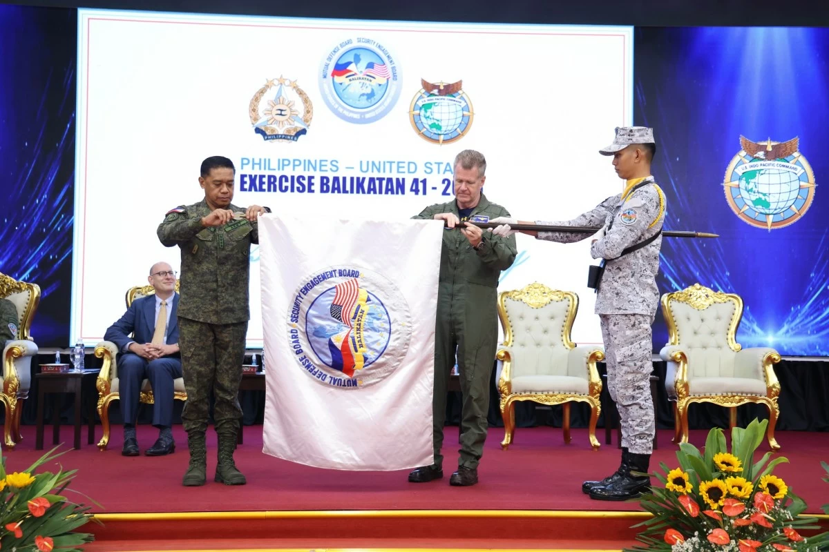 The Armed Forces of the Philippines (AFP) and the United States military wrap up the 41st iteration of “Exercise Balikatan” on May 8, 2026 at Camp Aguinaldo in Quezon City as defense and military leaders described the drills as preparation for “warfighting in the 21st century” amid rising regional tensions. Department of National Defense (DND) Secretary Gilberto Teodoro Jr. led the closing ceremony which featured the ceremonial furling of the Balikatan flag by Admiral Samuel Paparo, commander of the US Indo-Pacific Command (Indopacom), and AFP Chief, General Romeo Brawner Jr. to symbolize the end of the two-week-long drills. (Photo: DND)